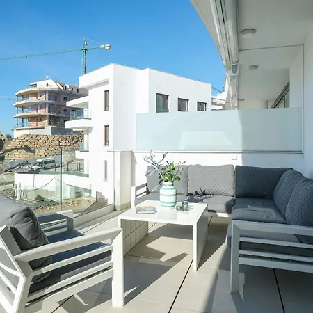 Newly Produced And Modern With Large Terrace